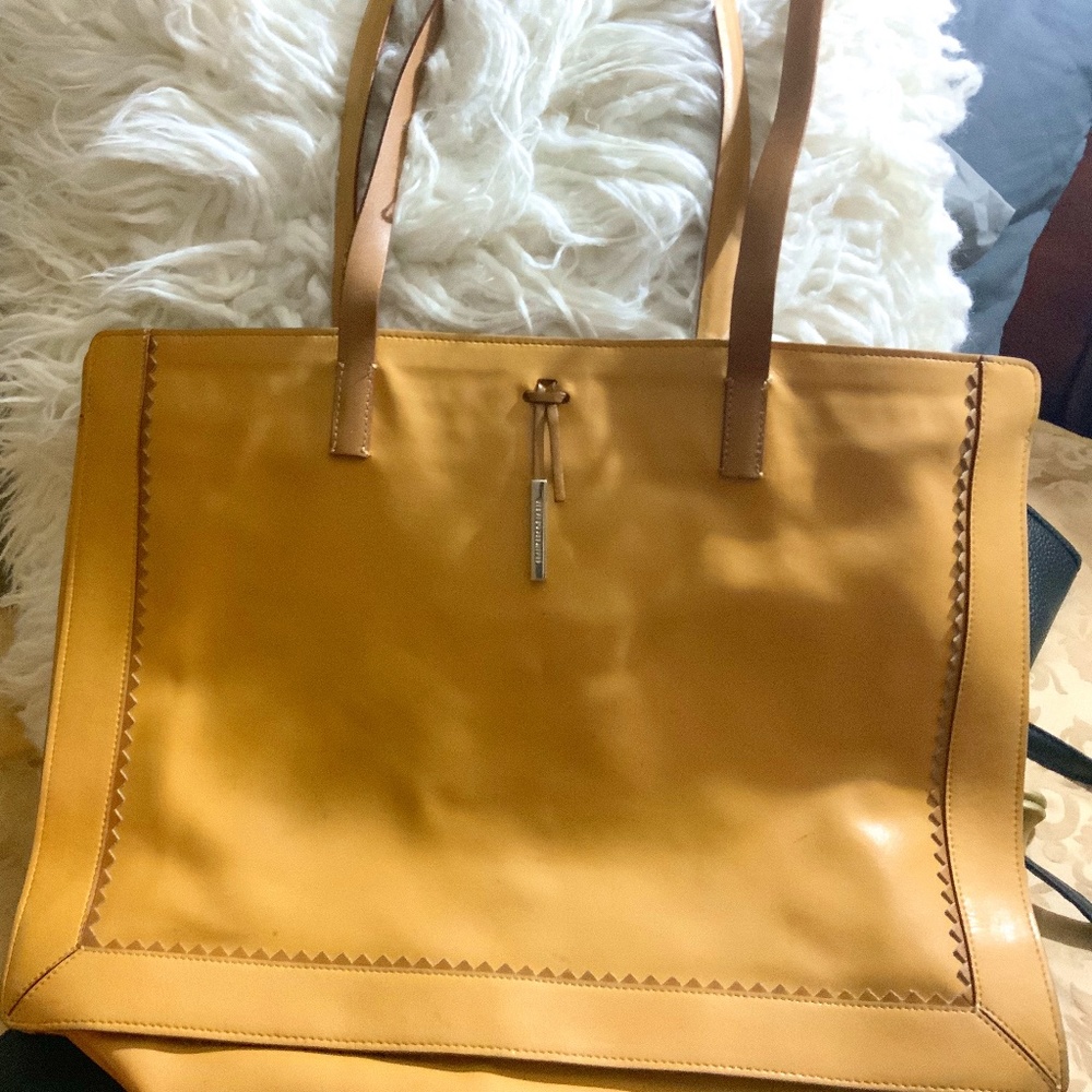 Vintage Francesco Biasia Mustard Colored soft leather tote bag